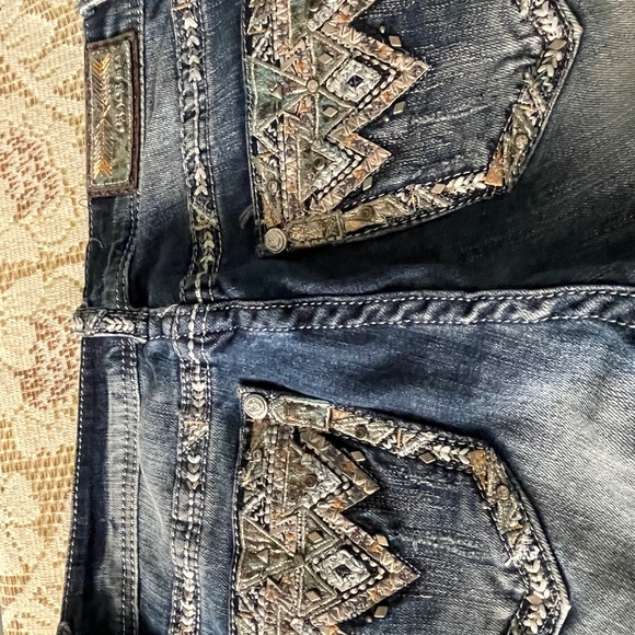 Gracie boot cut size 29 embroidered detailed jeans - Picture 1 of 5